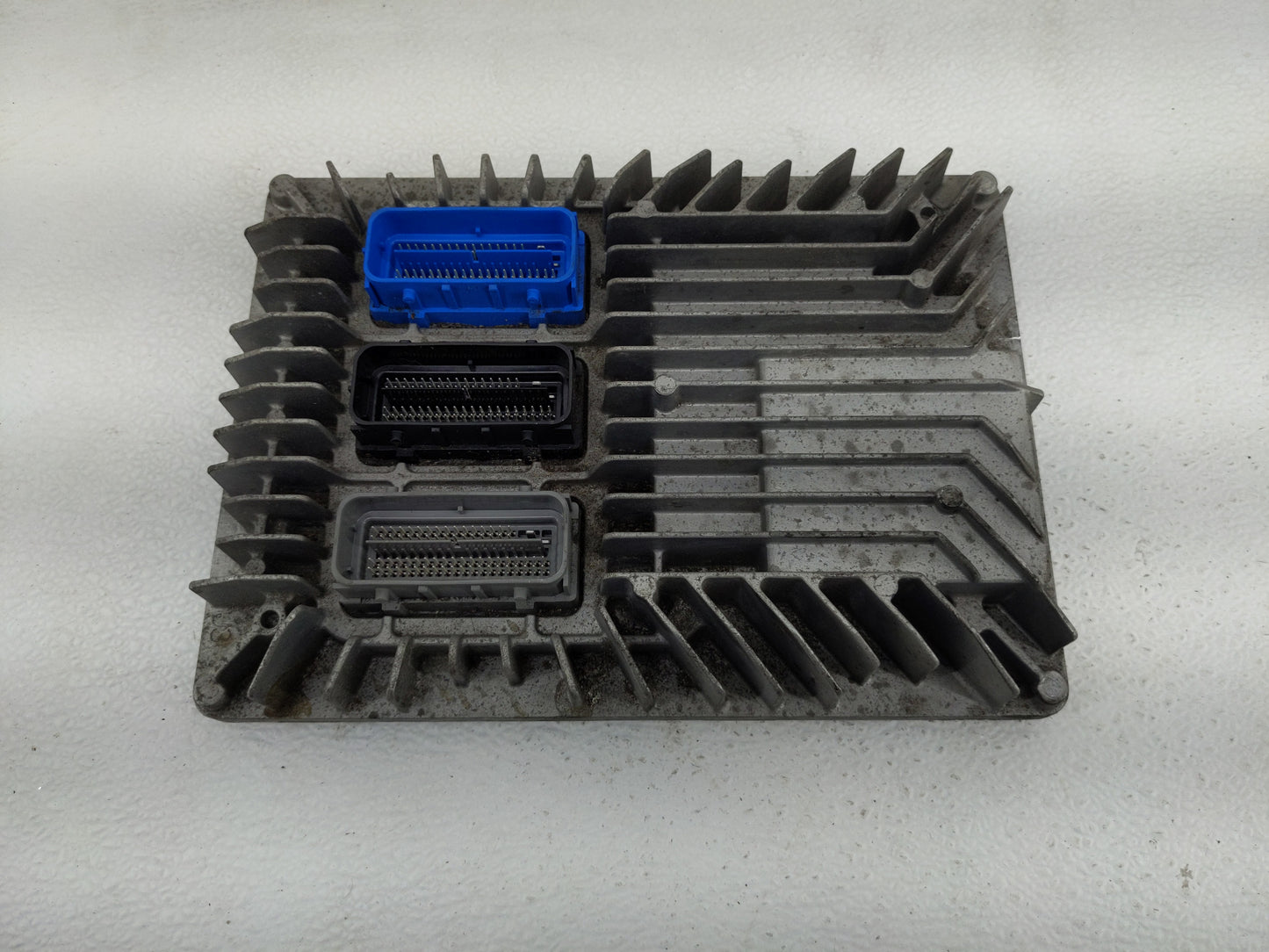 2013-2016 Buick Enclave PCM Engine Control Computer ECU ECM PCU OEM P/N:E39A 12657781 Fits Fits 2013 2014 2015 2016 OEM Used