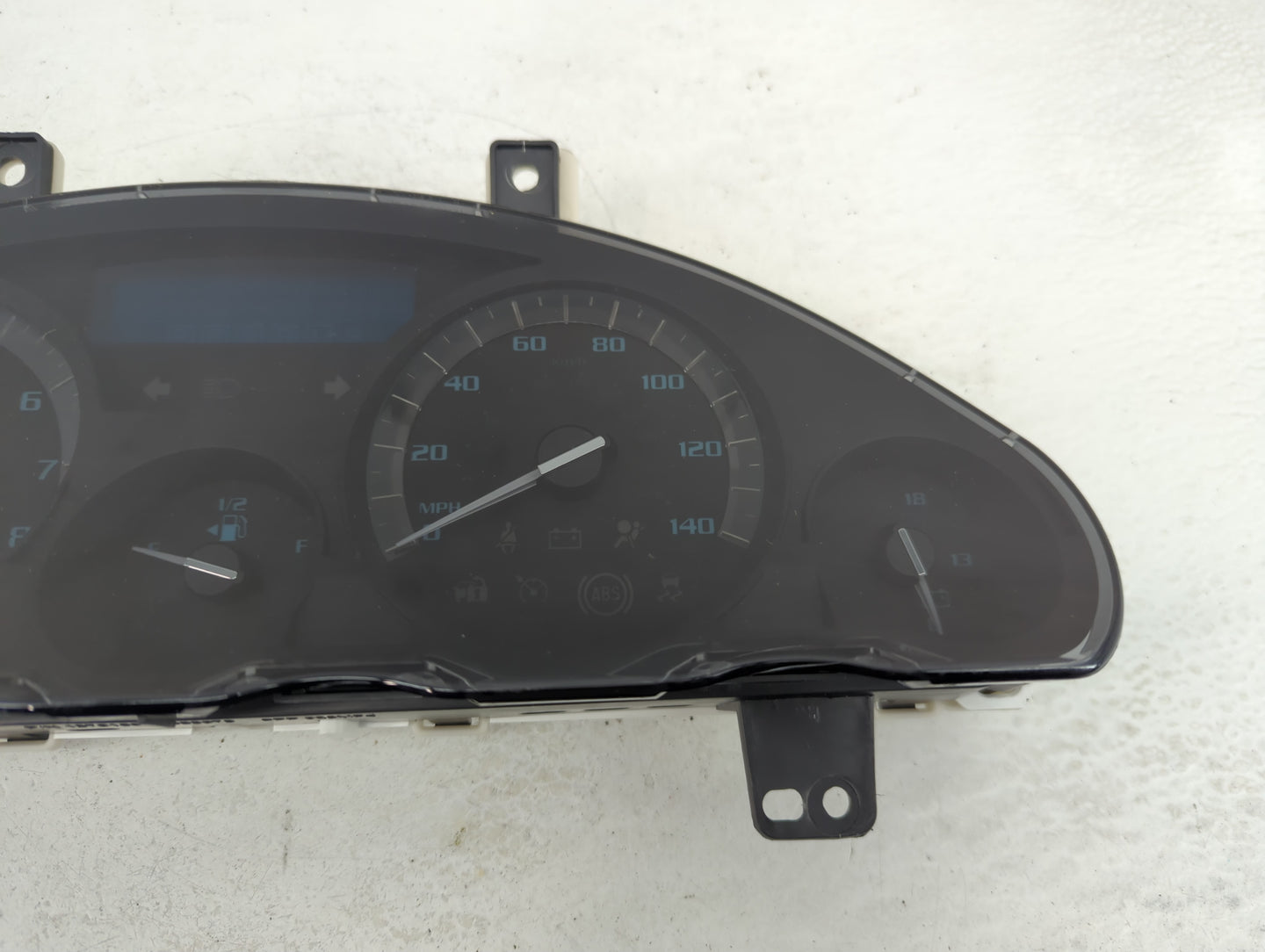 2013 Buick Enclave Instrument Cluster Speedometer Gauges P/N:1370166 Fits OEM Used Auto Parts - Oemusedautoparts1.com