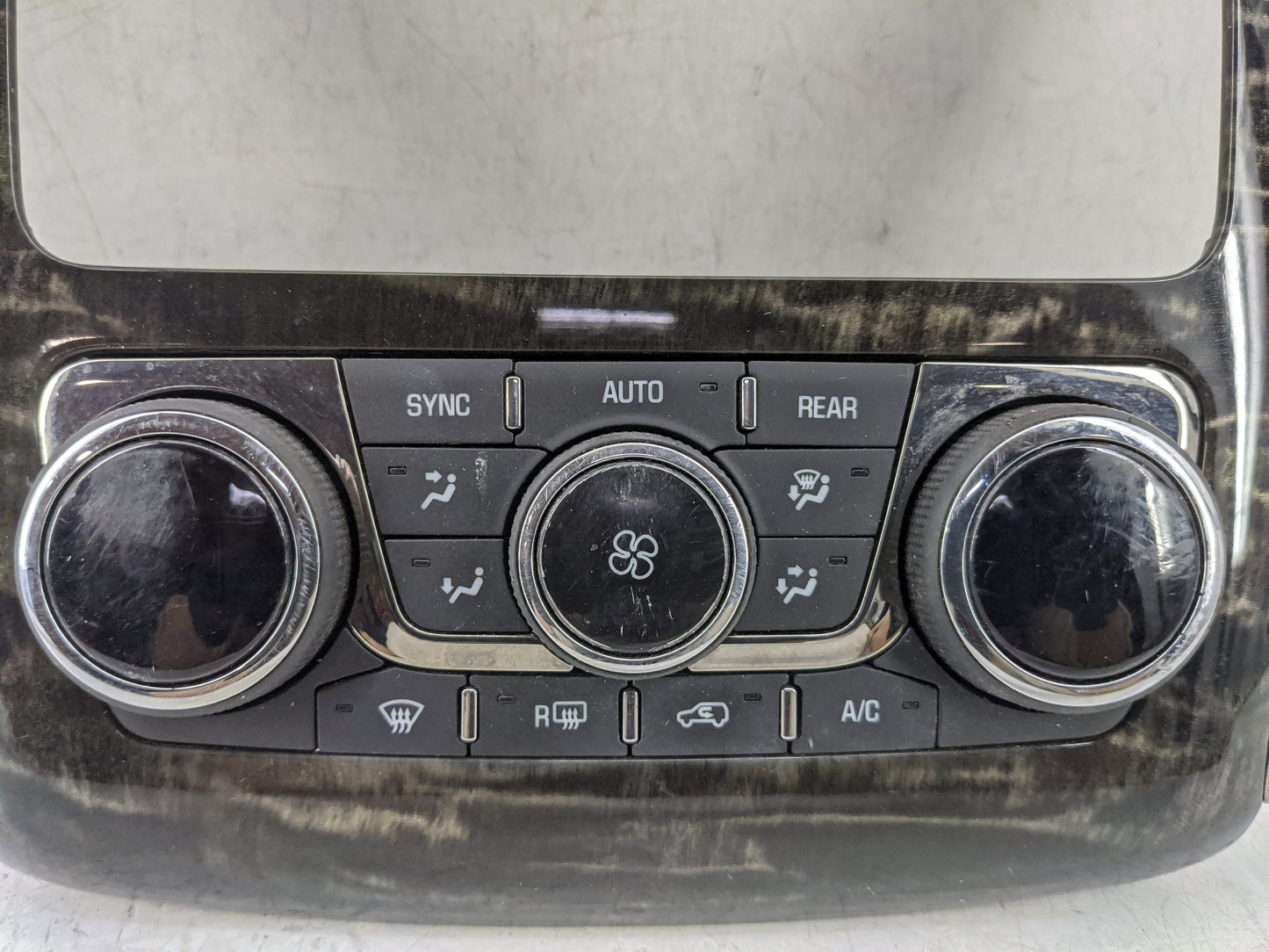 2013-2017 Buick Enclave Climate Control Module Temperature AC/Heater Replacement Fits Fits 2013 2014 2015 2016 2017 OEM Used