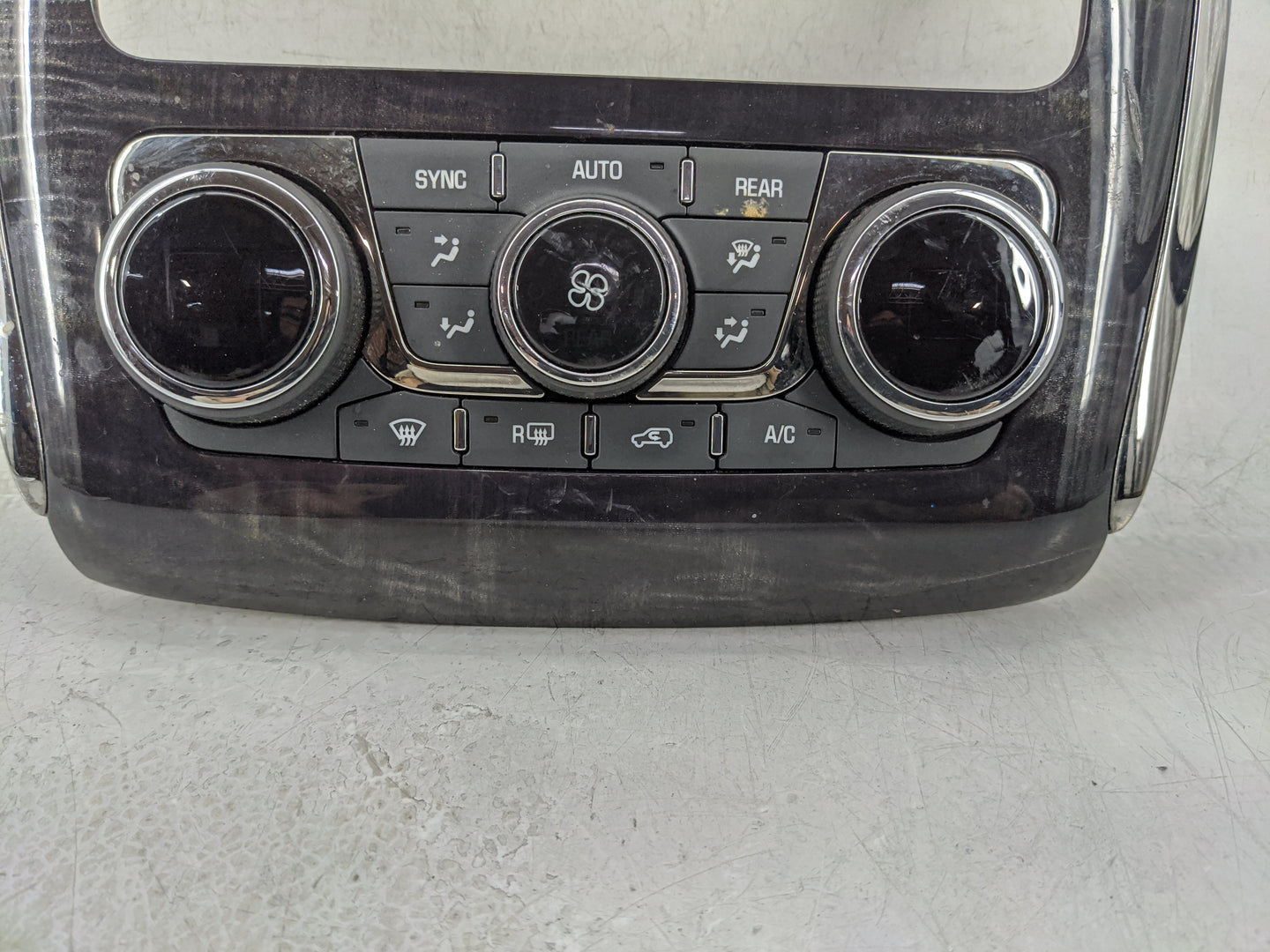 2013-2017 Buick Enclave Climate Control Module Temperature AC/Heater Replacement P/N:23132403 Fits Fits 2013 2014 2015 2016 