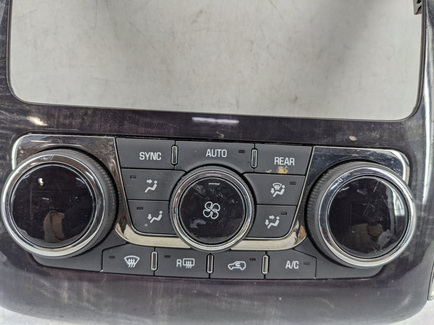 2013-2017 Buick Enclave Climate Control Module Temperature AC/Heater Replacement P/N:23132403 Fits Fits 2013 2014 2015 2016 