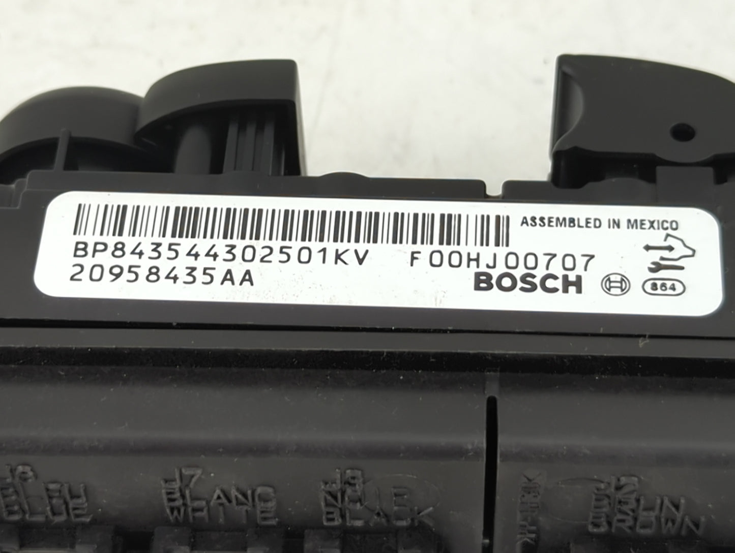 2010-2017 Buick Enclave Master Power Window Switch Replacement Driver Side Left P/N:20958435AA Fits OEM Used Auto Parts - Oe