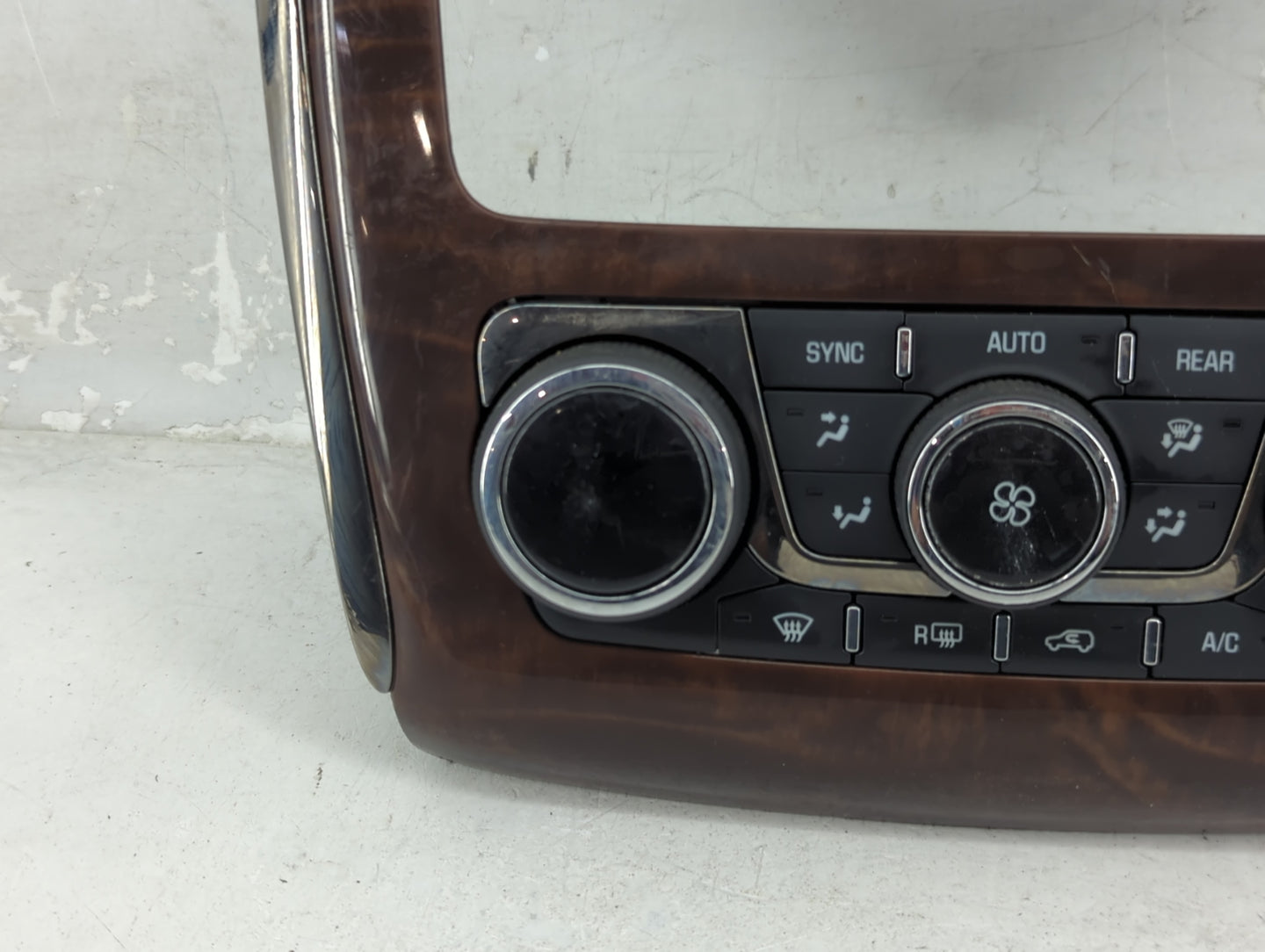 2013 Buick Enclave Climate Control Module Temperature AC/Heater Replacement P/N:23140662 323980000000X, 147589501 Fits OEM U