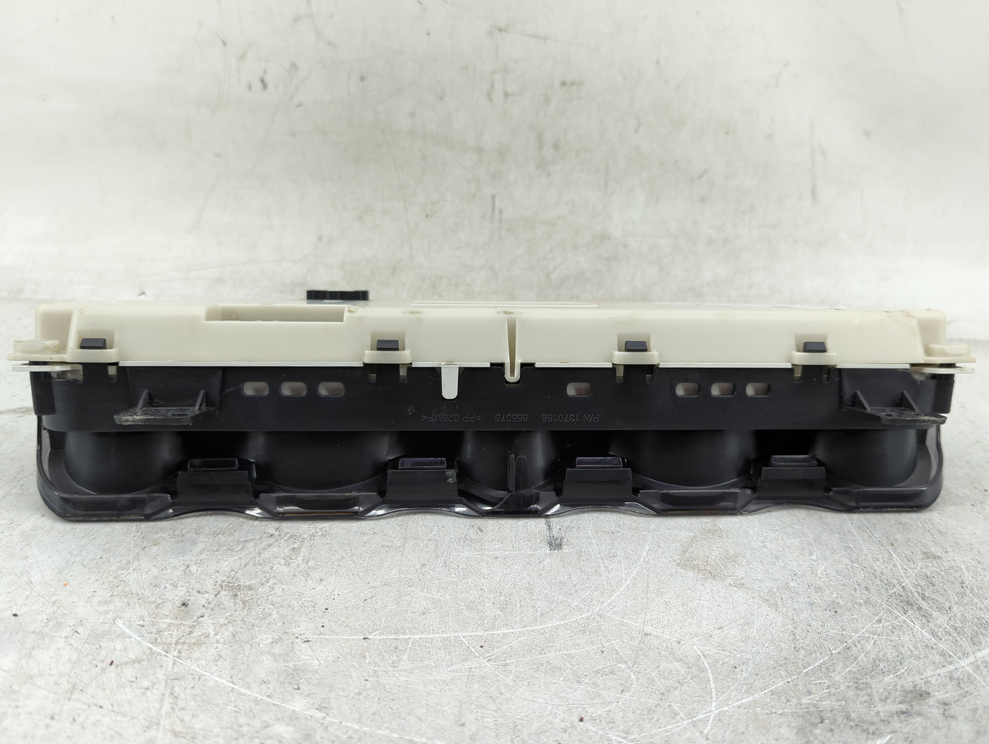 2013 Buick Enclave Instrument Cluster Speedometer Gauges P/N:855075 1370166 Fits OEM Used Auto Parts - Oemusedautoparts1.com