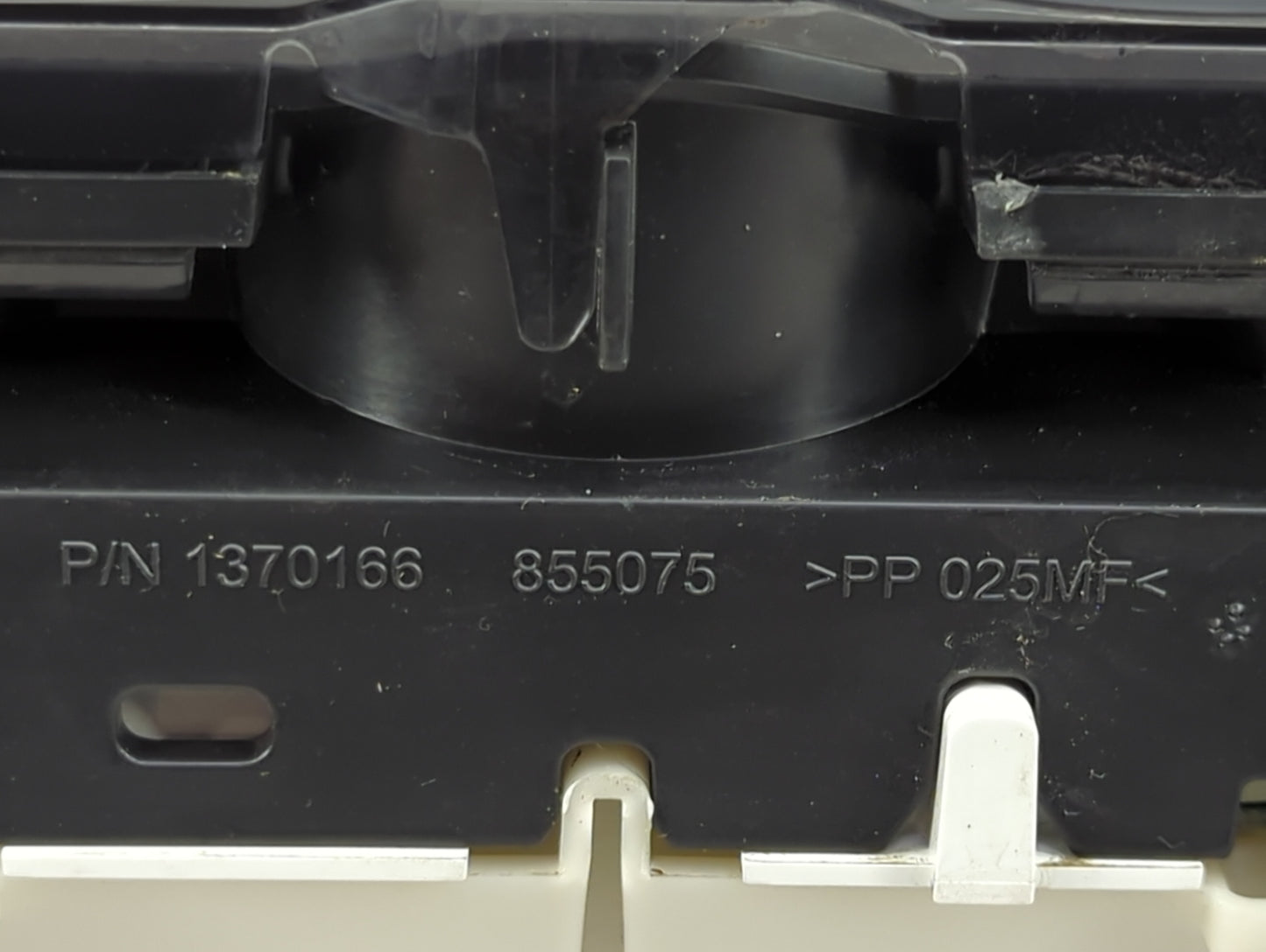 2013 Buick Enclave Instrument Cluster Speedometer Gauges P/N:855075 1370166 Fits OEM Used Auto Parts - Oemusedautoparts1.com