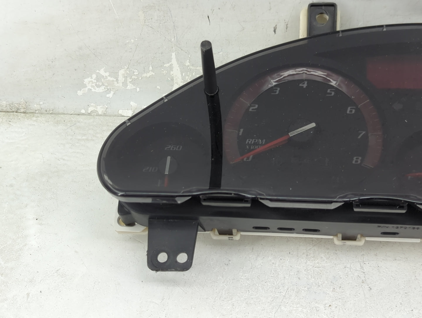 2013 Buick Enclave Instrument Cluster Speedometer Gauges P/N:1370166 Fits OEM Used Auto Parts - Oemusedautoparts1.com