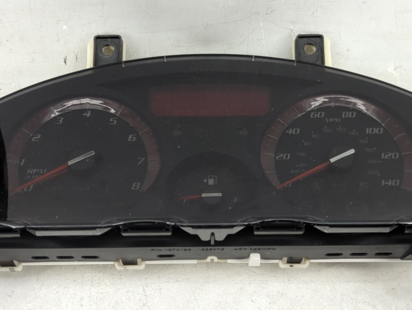 2013 Buick Enclave Instrument Cluster Speedometer Gauges P/N:1370166 Fits OEM Used Auto Parts - Oemusedautoparts1.com
