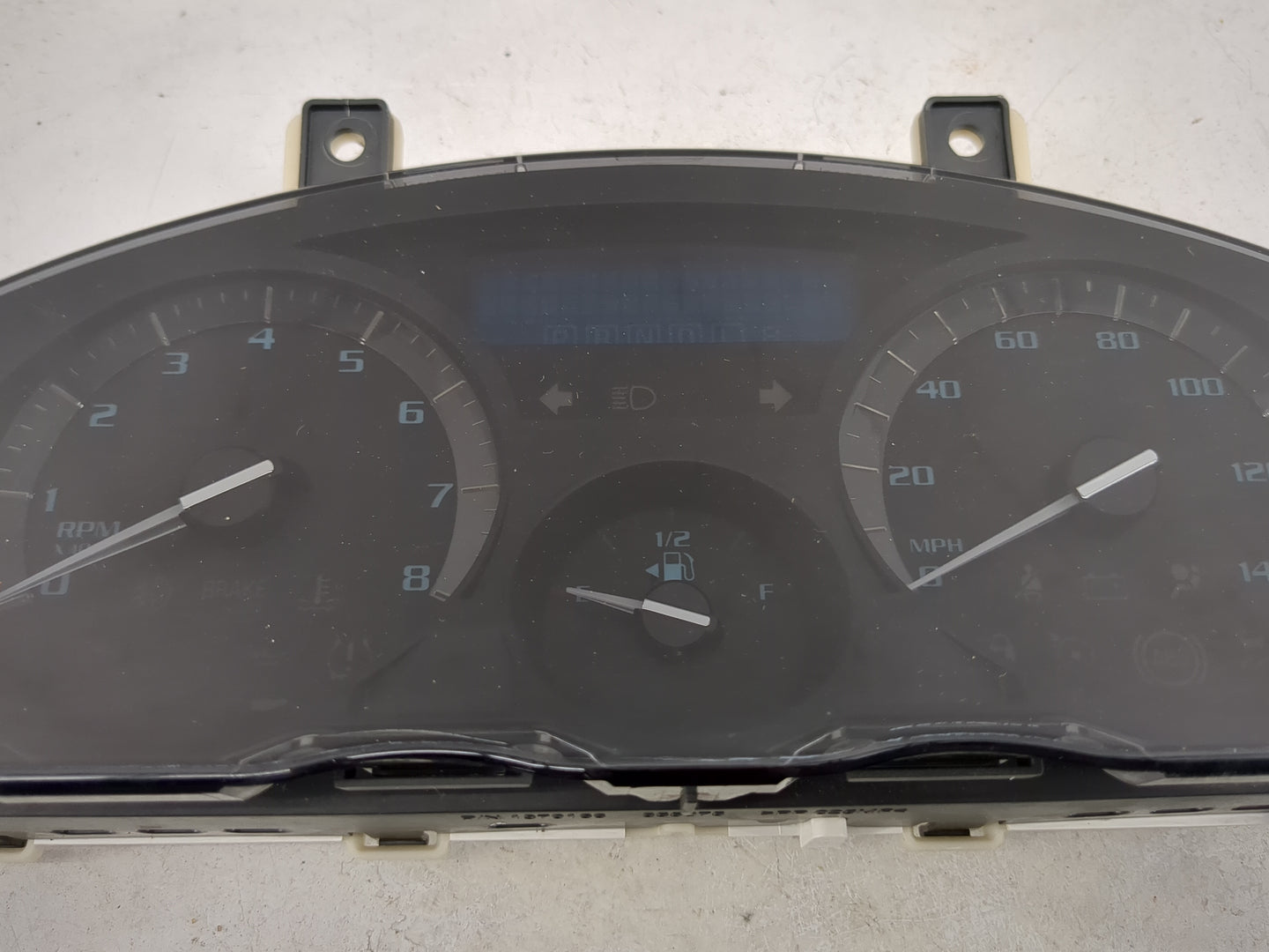 2008-2012 Buick Enclave Instrument Cluster Speedometer Gauges P/N:1370166 855075 Miles: Fits Fits 2008 2009 2010 2011 2012 O