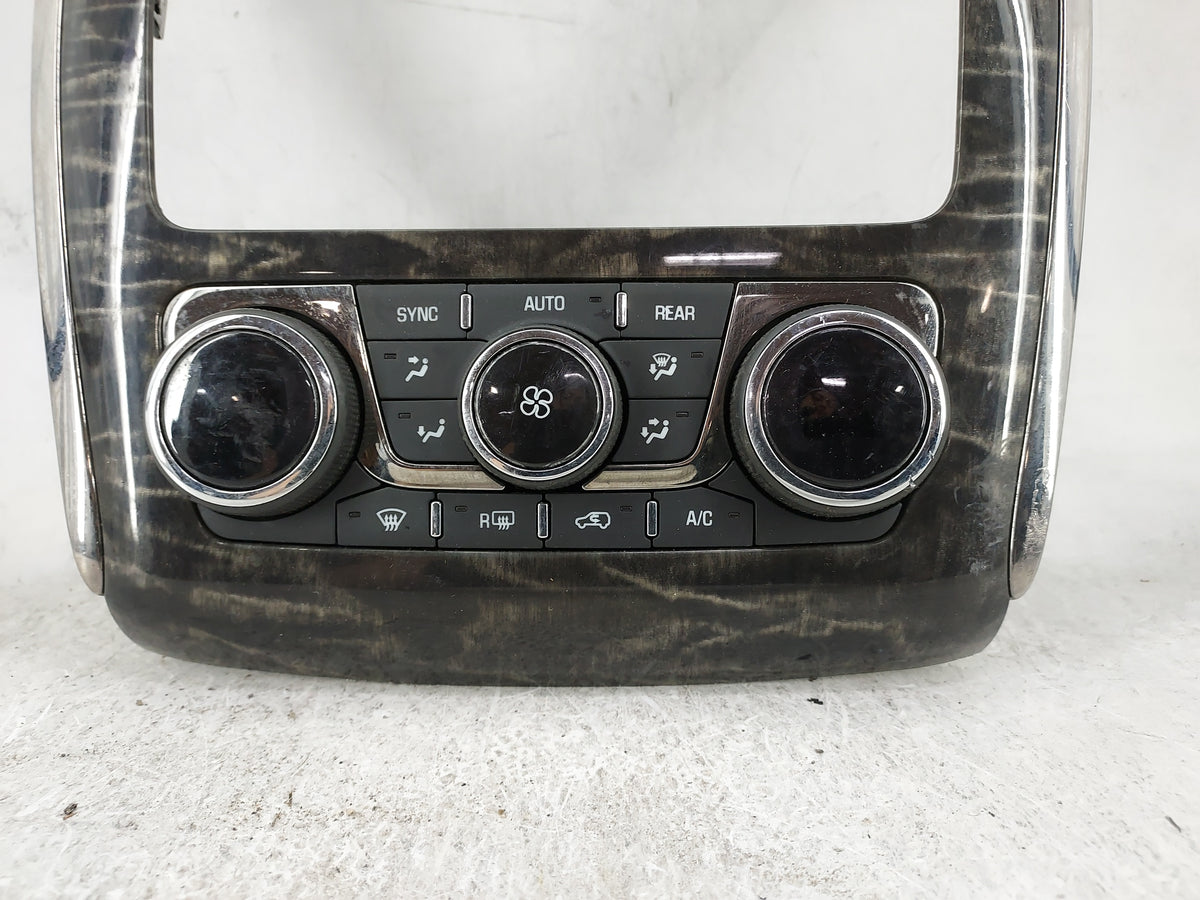 2013 Buick Enclave Climate Control Module Temperature AC/Heater Replacement P/N:22986999 007992886 Fits OEM Used Auto Parts 