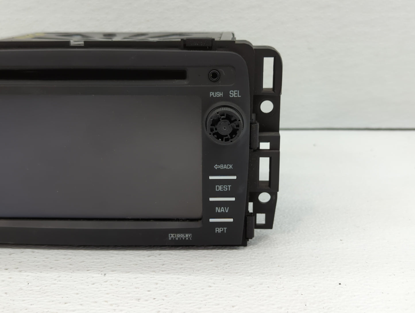 2013 Buick Enclave Radio AM FM Cd Player Receiver Replacement P/N:22989273 Fits OEM Used Auto Parts - Oemusedautoparts1.com