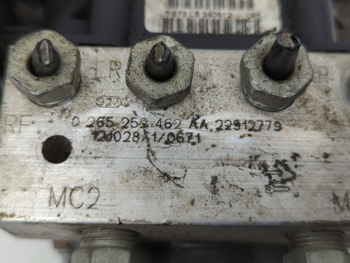 2012-2017 Buick Enclave ABS Pump Control Module Replacement P/N:22912779 Fits Fits 2012 2013 2014 2015 2016 2017 OEM Used Au