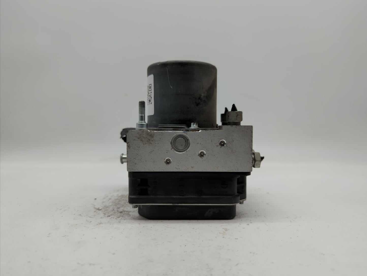 2012-2017 Buick Enclave ABS Pump Control Module Replacement P/N:2822156 22912779 Fits Fits 2012 2013 2014 2015 2016 2017 OEM