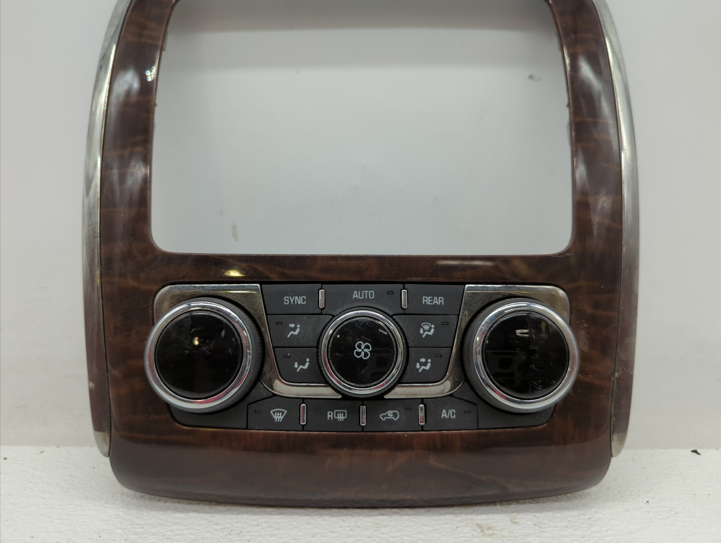 2013-2017 Buick Enclave Climate Control Module Temperature AC/Heater Replacement P/N:23140662 23251328 Fits OEM Used Auto Pa