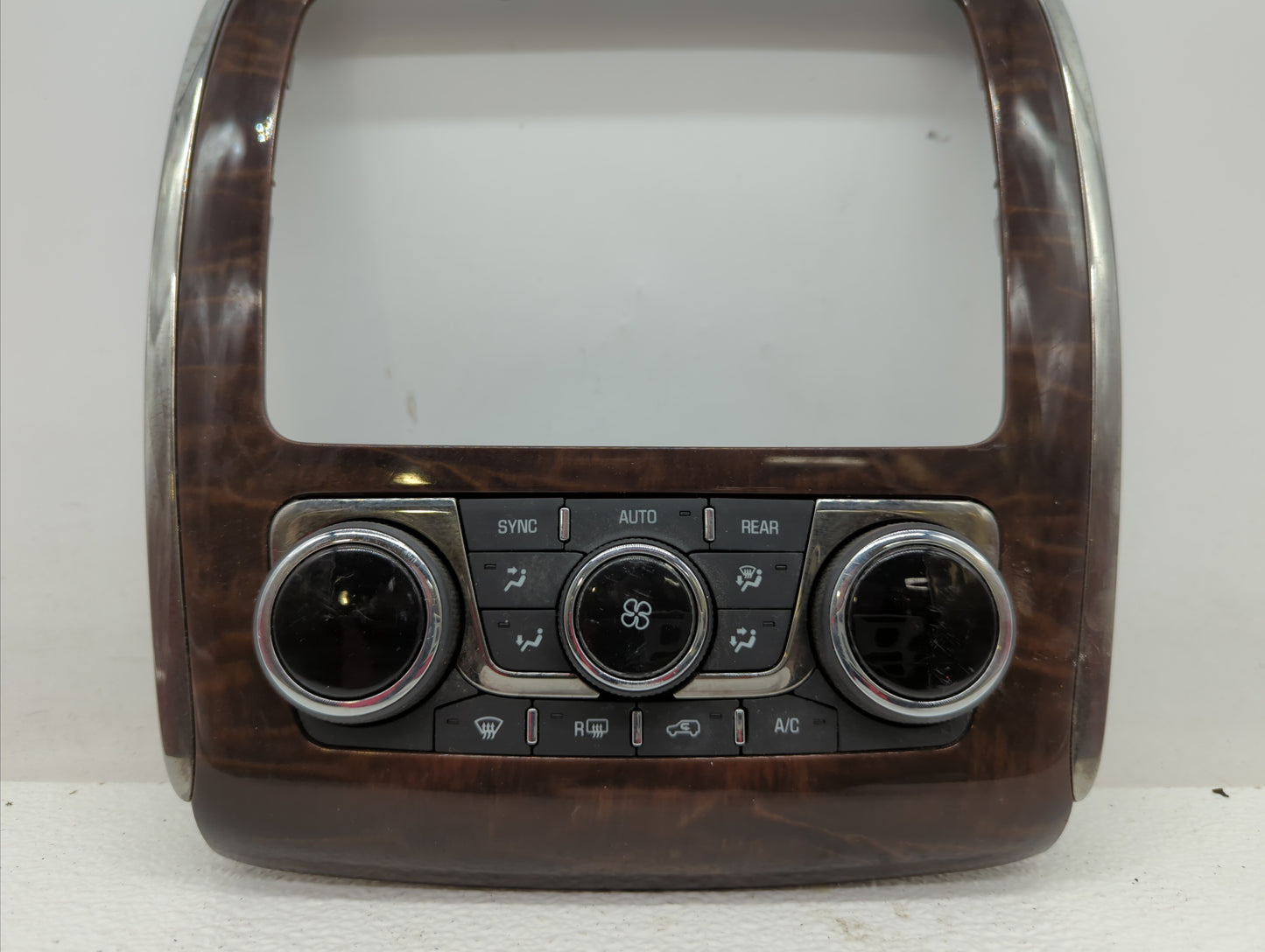 2013-2017 Buick Enclave Climate Control Module Temperature AC/Heater Replacement P/N:23140662 23251328 Fits OEM Used Auto Pa