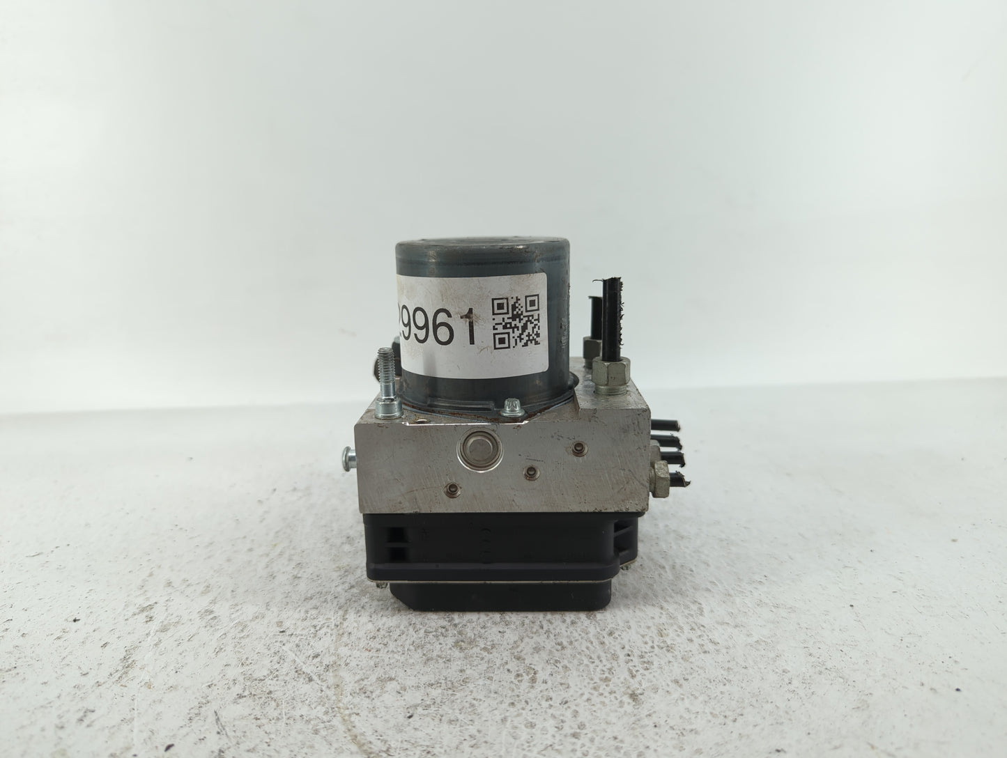 2012-2017 Buick Enclave ABS Pump Control Module Replacement P/N:22912779 22893247 Fits Fits 2012 2013 2014 2015 2016 2017 OE