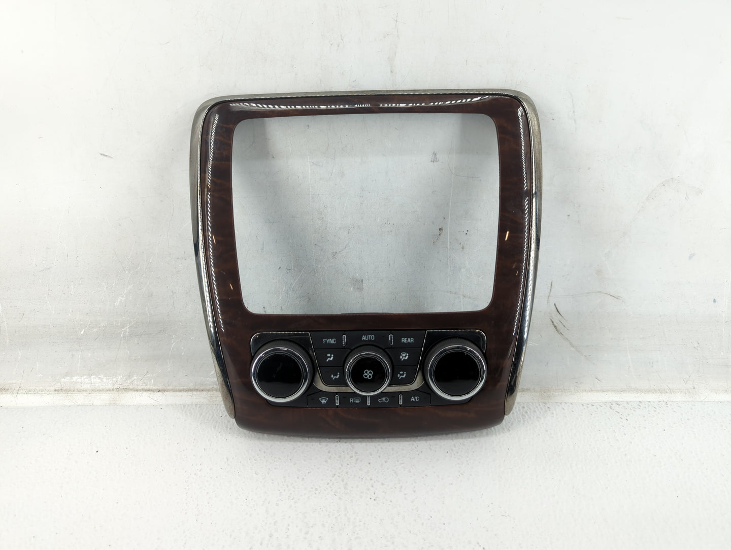 2013 Buick Enclave Climate Control Module Temperature AC/Heater Replacement P/N:23120467 Fits OEM Used Auto Parts - Oemuseda