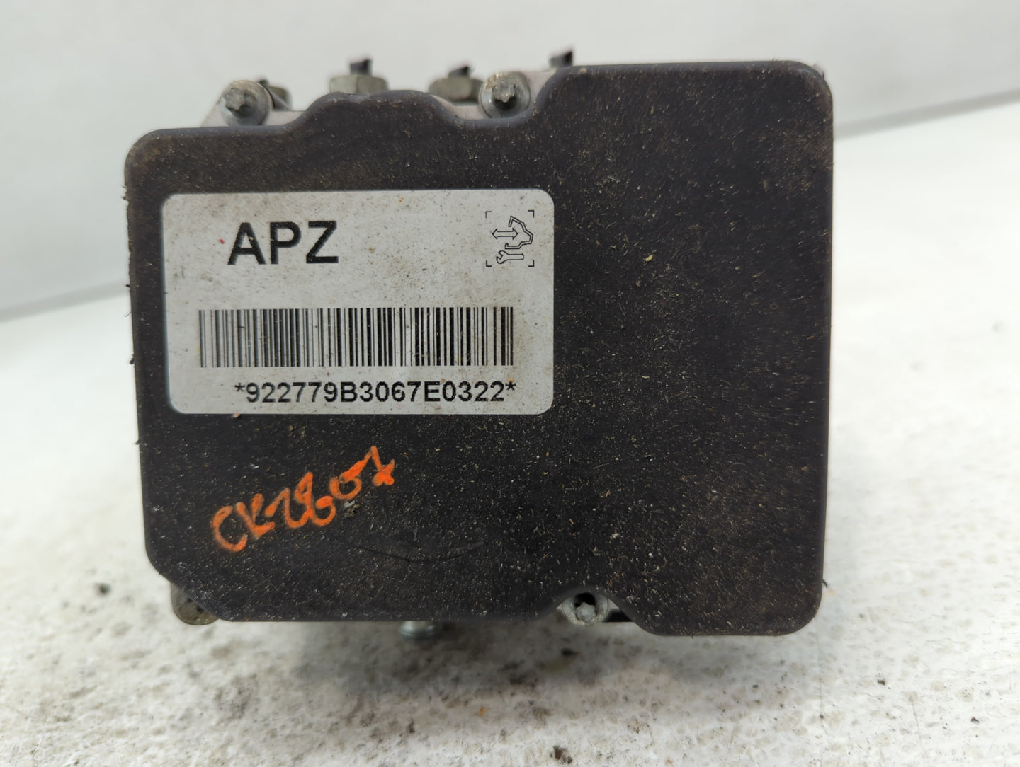 2012-2017 Buick Enclave ABS Pump Control Module Replacement P/N:22912779 Fits Fits 2012 2013 2014 2015 2016 2017 OEM Used Au