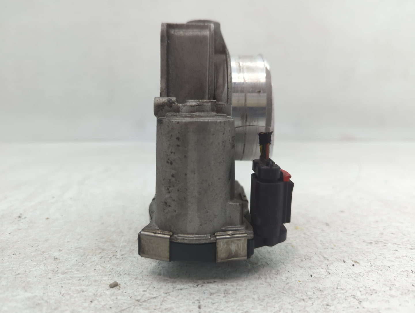 2012-2020 Buick Enclave Throttle Body P/N:12671015 Fits Fits 2012 2013 2014 2015 2016 2017 2018 2019 2020 2021 2022 OEM Used
