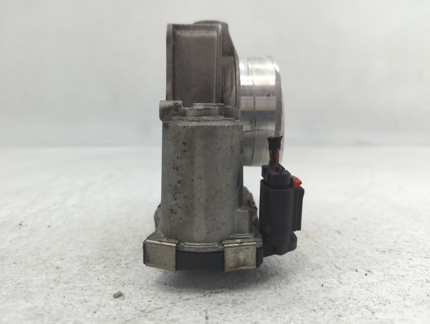 2012-2020 Buick Enclave Throttle Body P/N:12671015 Fits Fits 2012 2013 2014 2015 2016 2017 2018 2019 2020 2021 2022 OEM Used