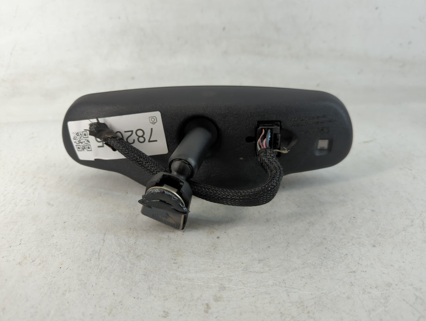 2009-2017 Buick Enclave Interior Rear View Mirror Replacement OEM P/N:22915243 Fits OEM Used Auto Parts - Oemusedautoparts1.