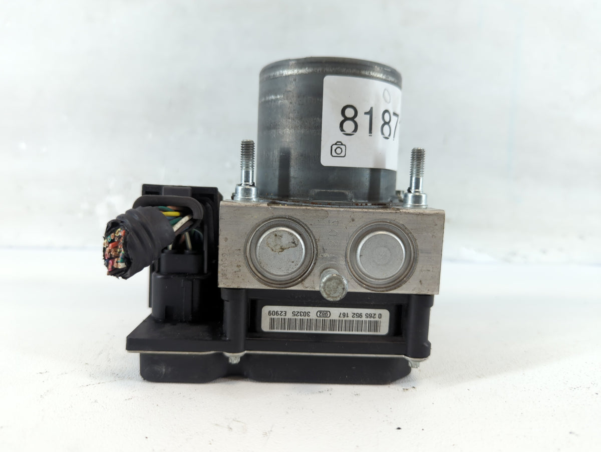 2012-2017 Buick Enclave Anti-Lock Brake ABS Pump Module Actuator OEM P/N:22912779 Fits Fits 2012 2013 2014 2015 2016 2017 OE