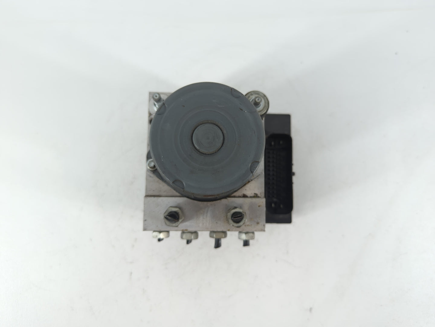 2012-2017 Buick Enclave ABS Pump Control Module Replacement Fits Fits 2012 2013 2014 2015 2016 2017 OEM Used Auto Parts - Oe