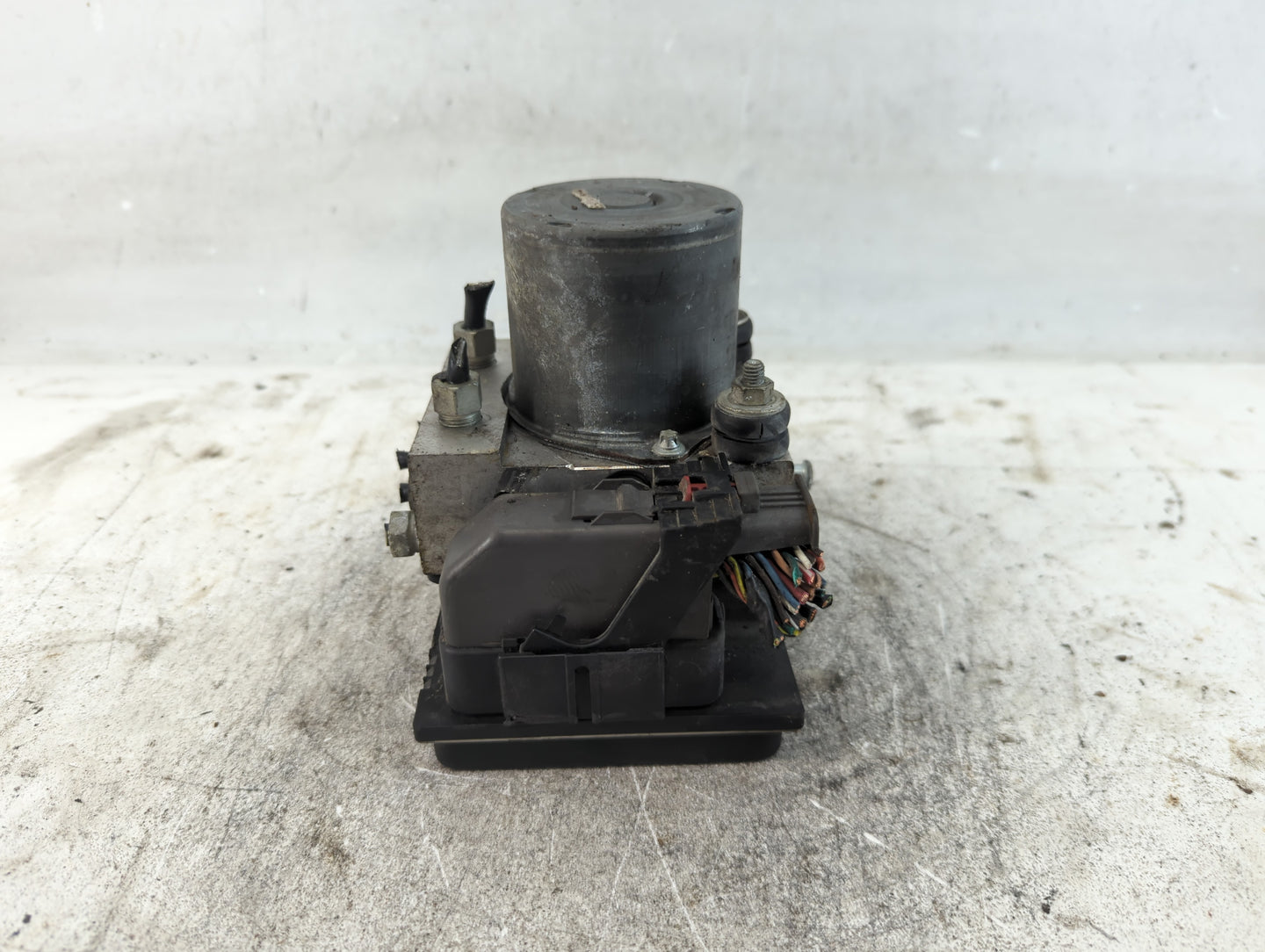 2012-2017 Buick Enclave ABS Pump Control Module Replacement P/N:22542779 Fits Fits 2012 2013 2014 2015 2016 2017 OEM Used Au