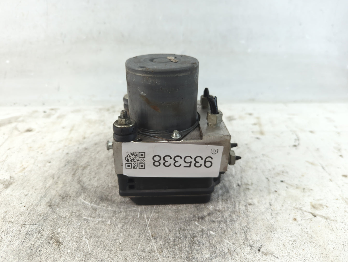 2012-2017 Buick Enclave ABS Pump Control Module Replacement P/N:22542779 Fits Fits 2012 2013 2014 2015 2016 2017 OEM Used Au