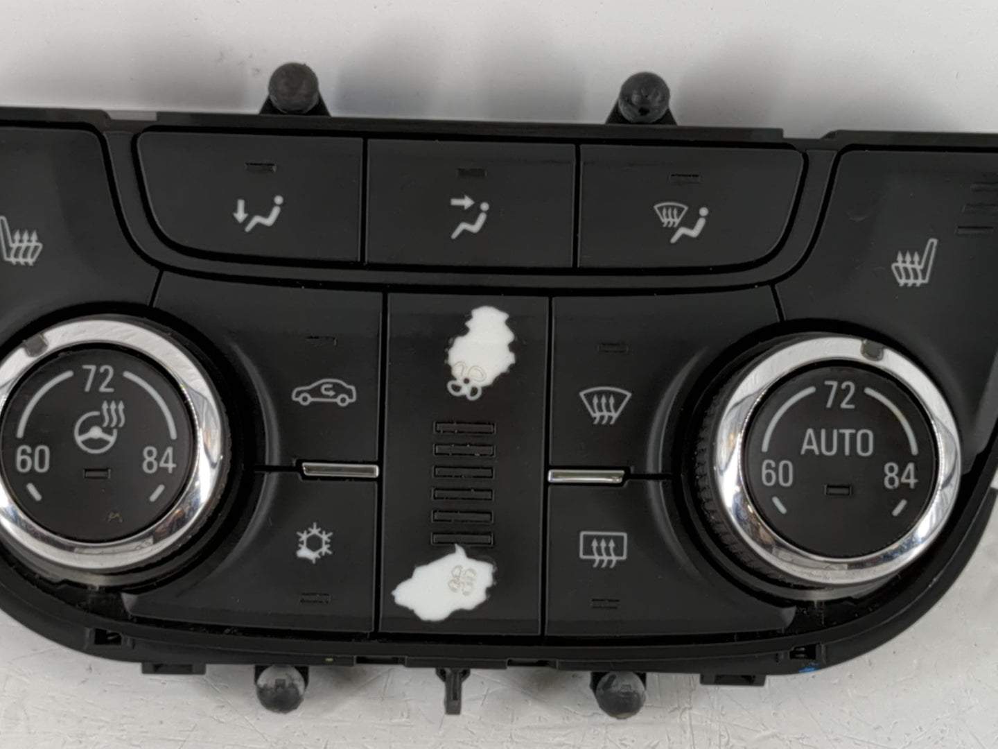 2013-2014 Buick Encore Radio AM FM Cd Player Receiver Replacement P/N:22944958 Fits Fits 2013 2014 OEM Used Auto Parts - Oem