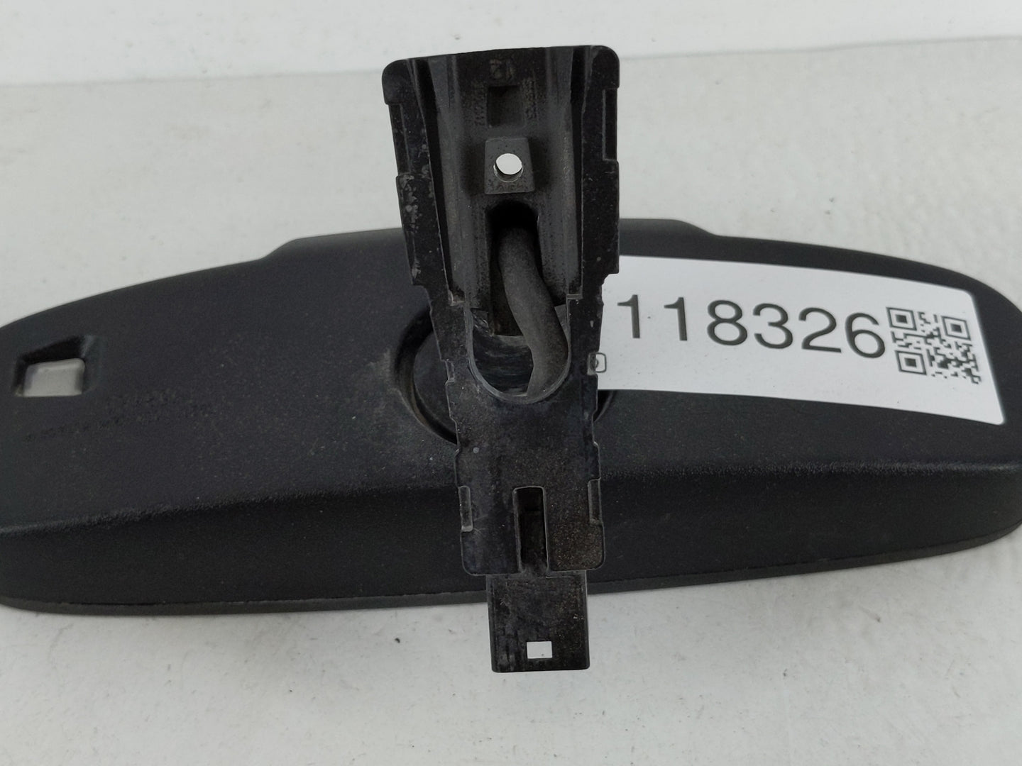 2013-2021 Buick Encore Interior Rear View Mirror Replacement OEM P/N:13584891 Fits OEM Used Auto Parts - Oemusedautoparts1.c