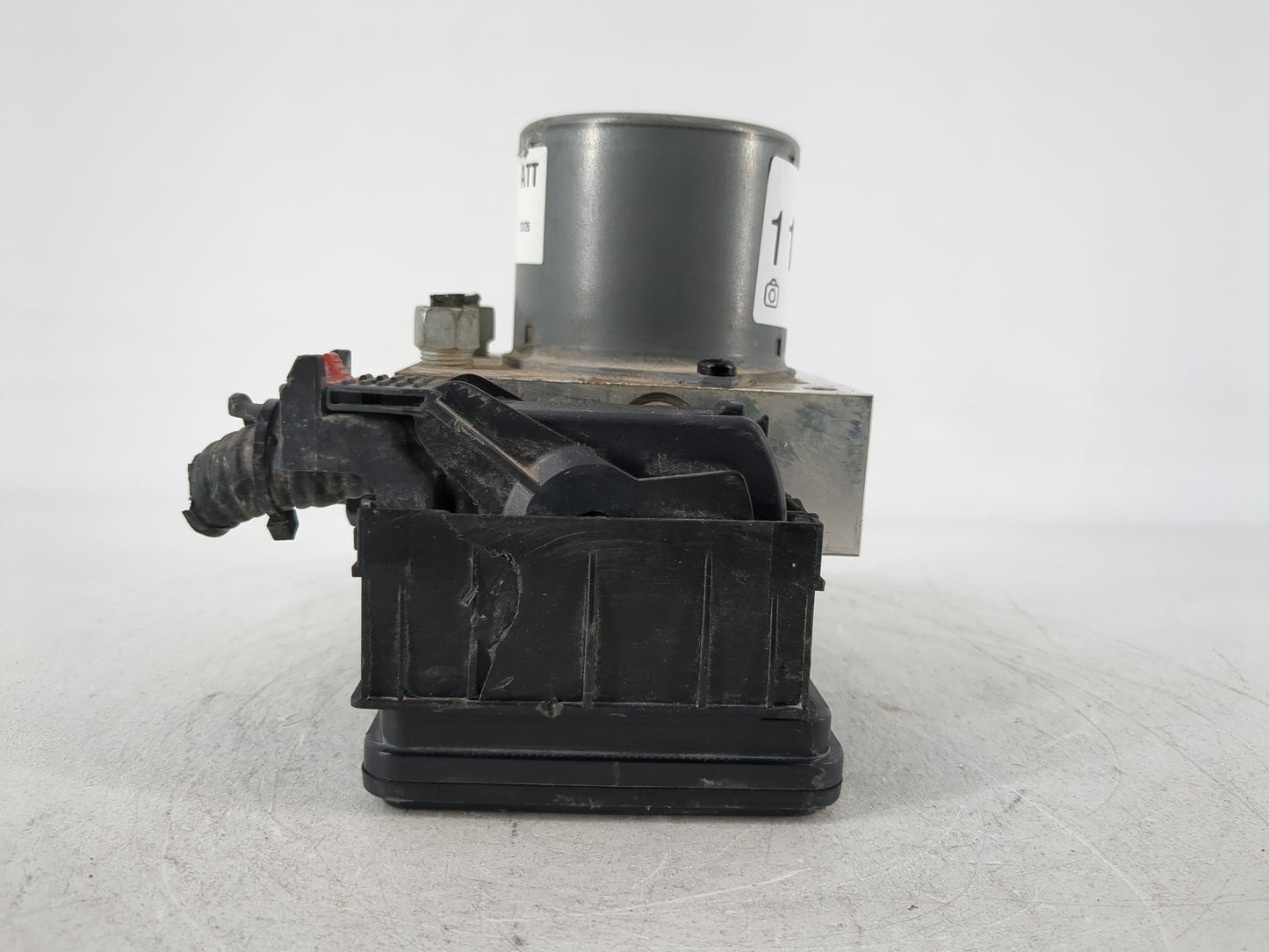 2013 Buick Encore ABS Pump Control Module Replacement P/N:688250455 95281717 Fits OEM Used Auto Parts - Oemusedautoparts1.co