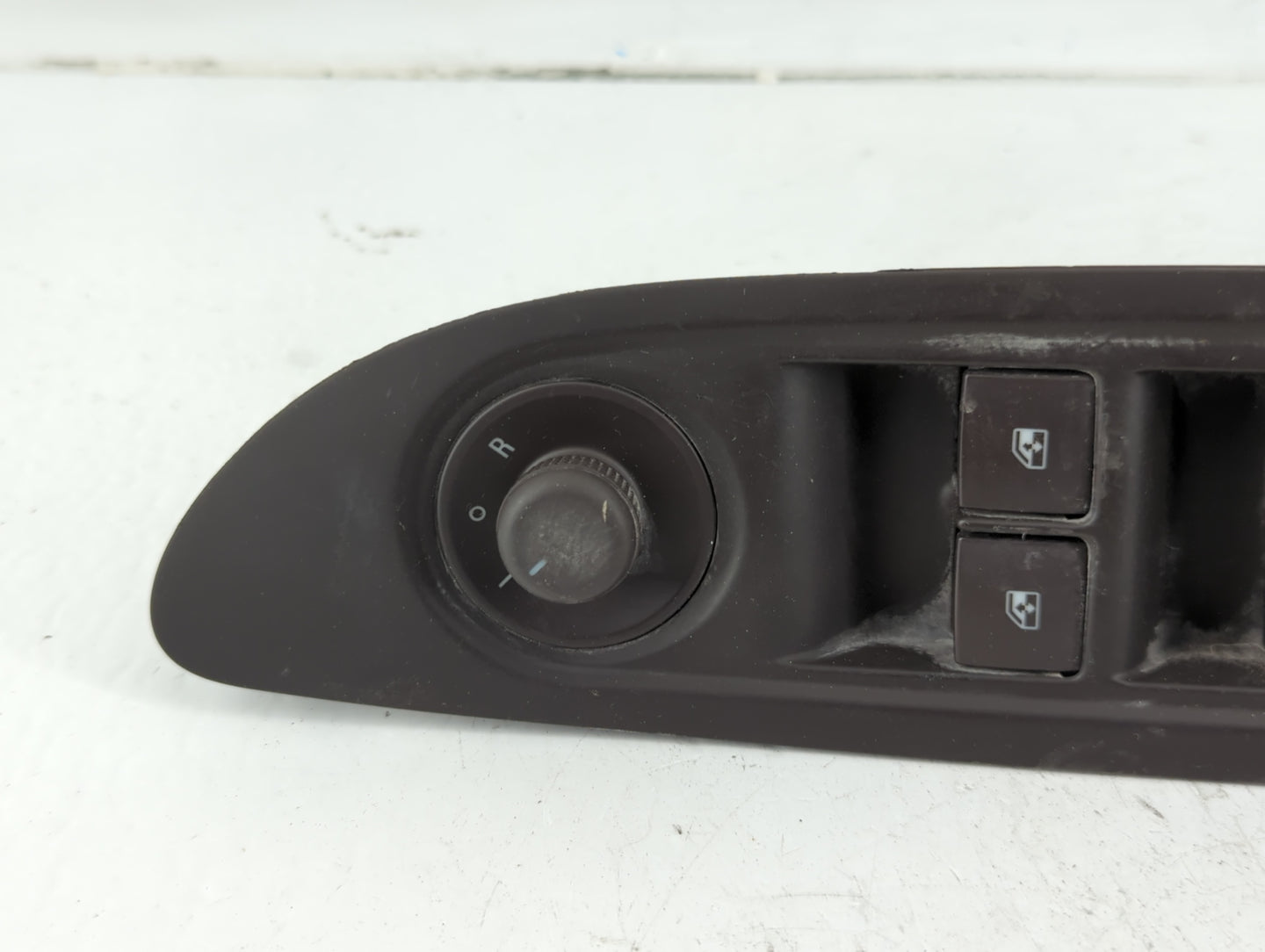 2013-2016 Buick Encore Master Power Window Switch Replacement Driver Side Left P/N:95025518-413P Fits Fits 2013 2014 2015 20