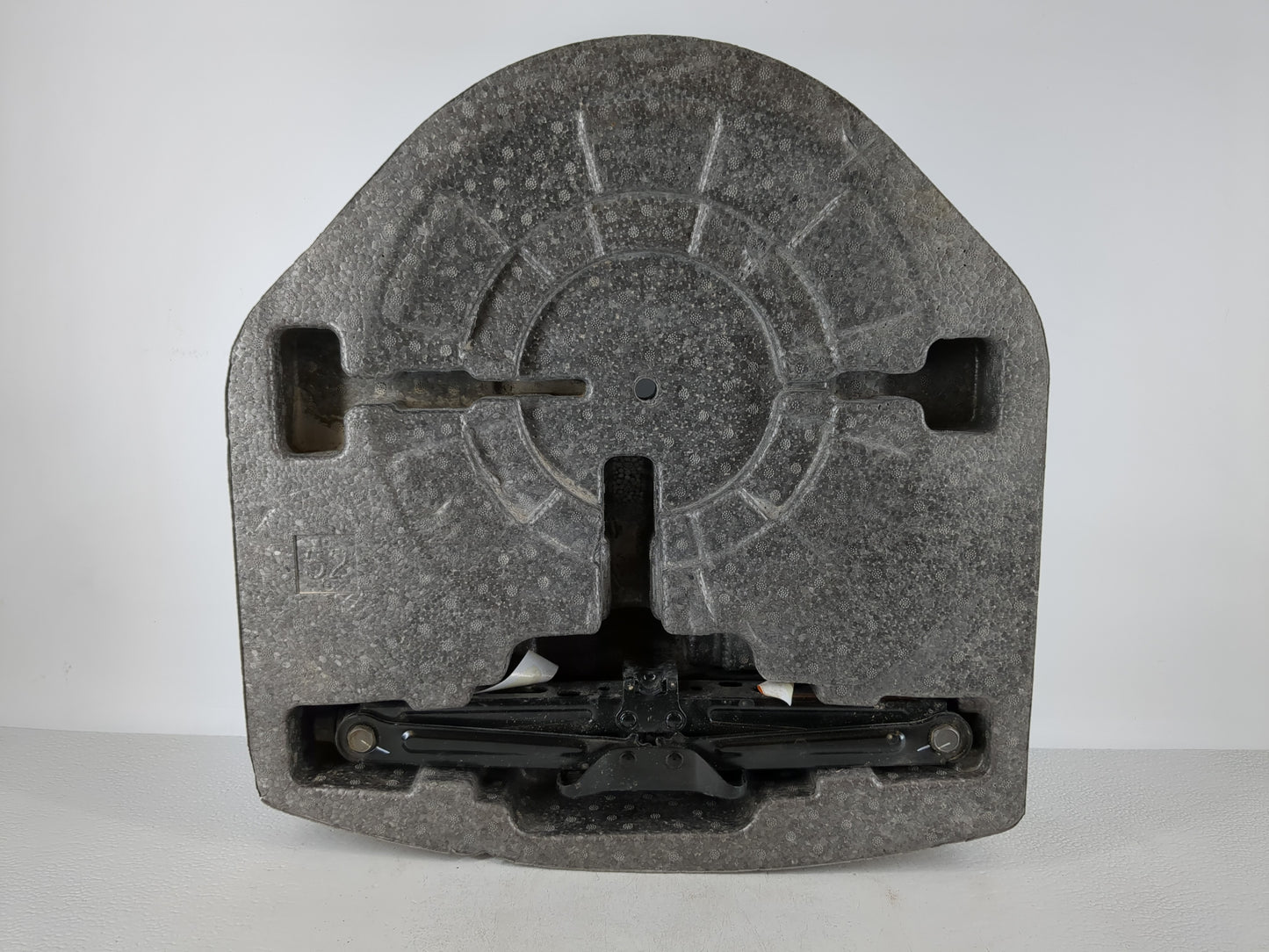 2013 Buick Encore Spare Scissor Car Jack - Oemusedautoparts1.com