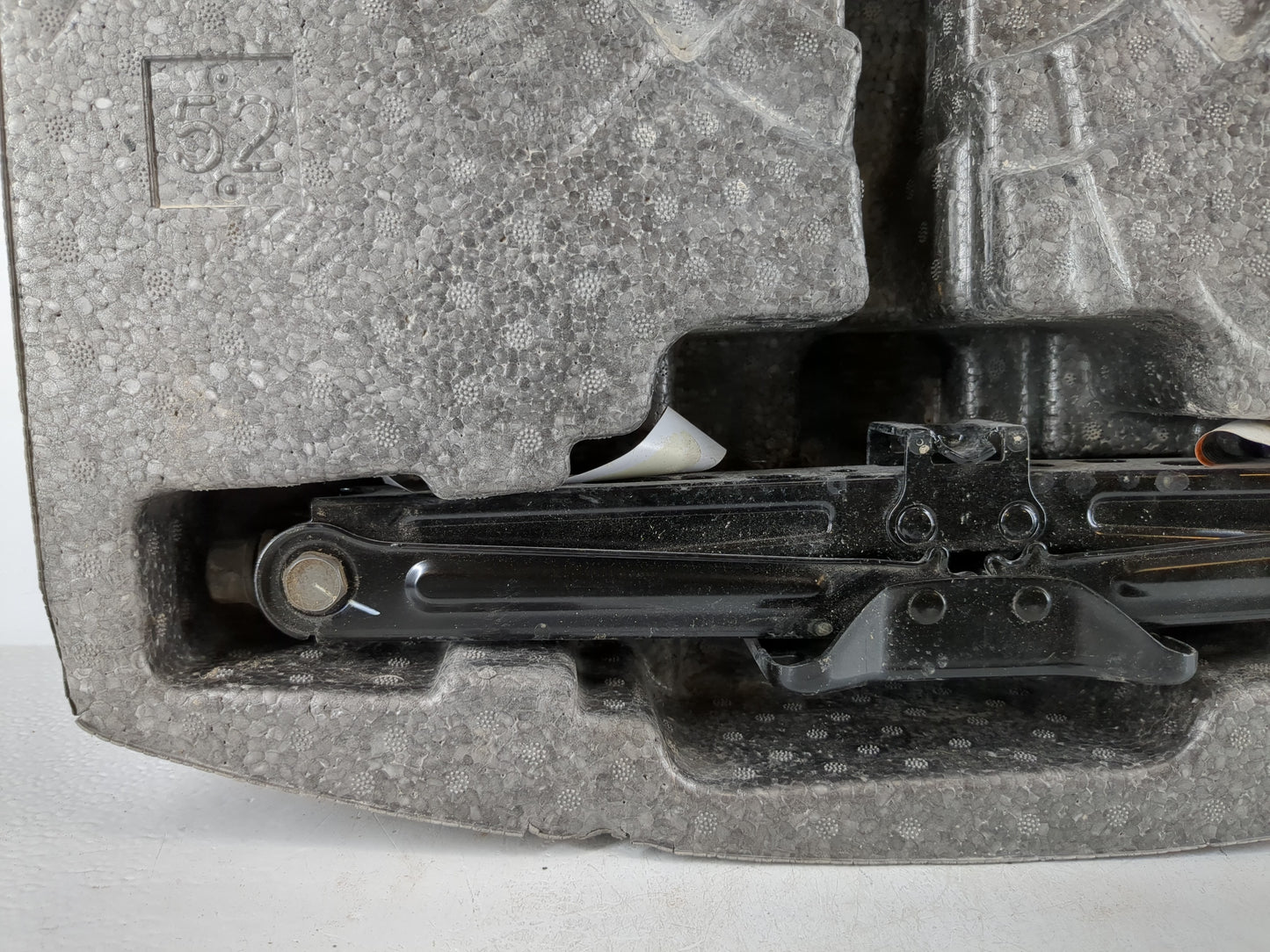 2013 Buick Encore Spare Scissor Car Jack - Oemusedautoparts1.com