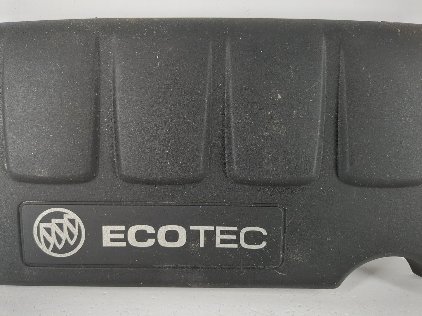 2013 Buick Encore Engine Cover - Oemusedautoparts1.com