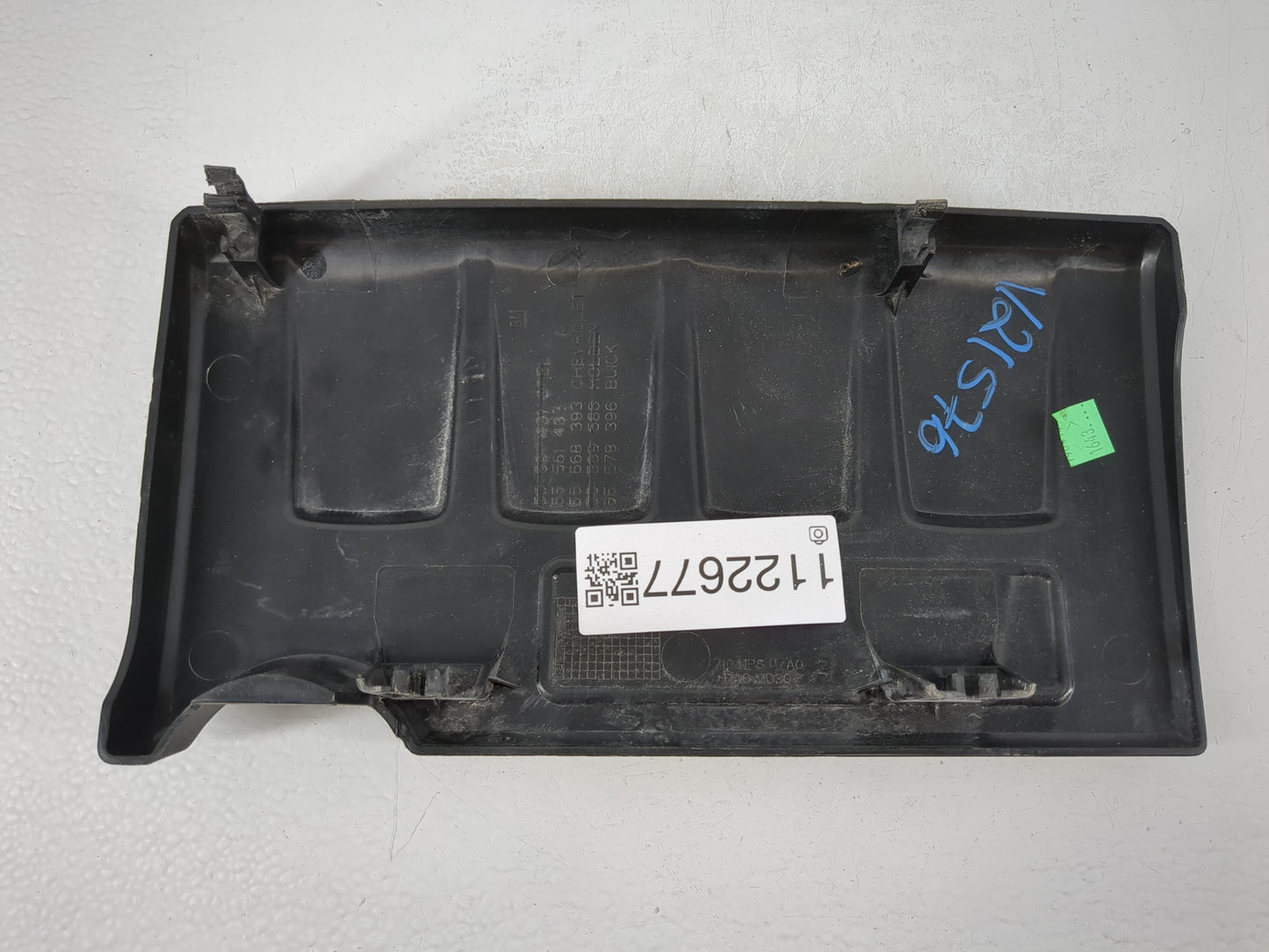 2013 Buick Encore Engine Cover - Oemusedautoparts1.com