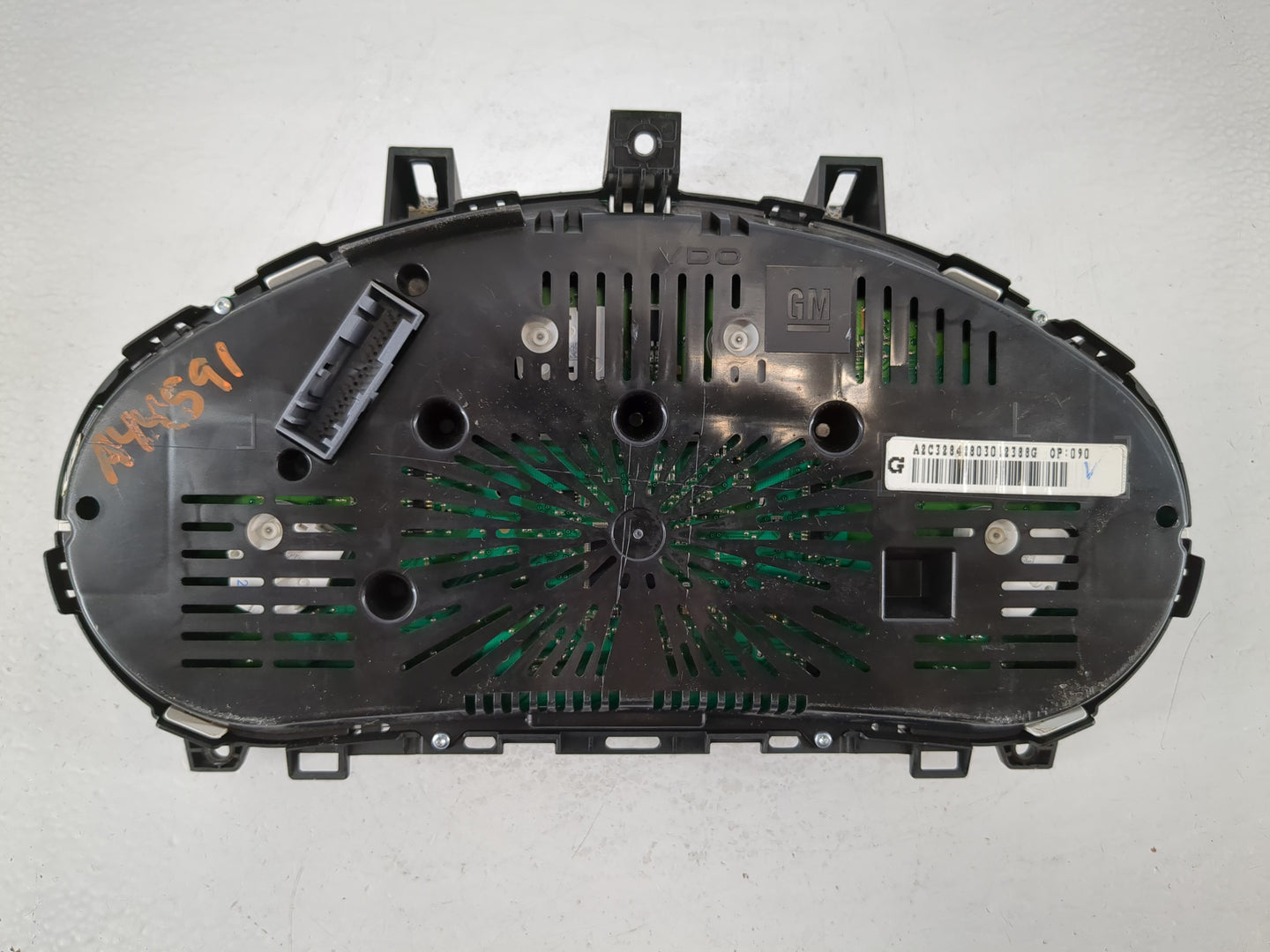 2013 Buick Encore Instrument Cluster Speedometer Gauges P/N:95136693 Fits OEM Used Auto Parts - Oemusedautoparts1.com