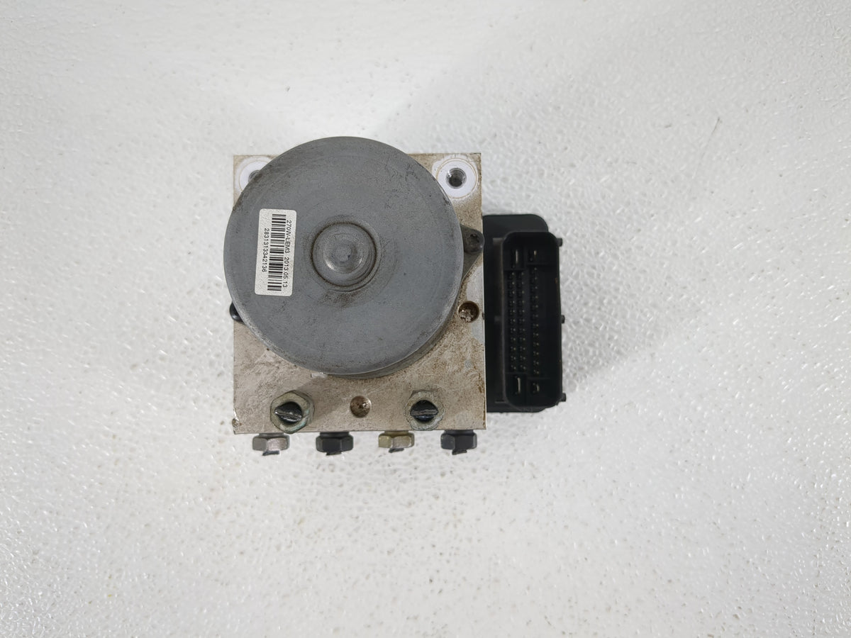 2013 Buick Encore Anti-Lock Brake ABS Pump Module Actuator OEM P/N:95281717 Fits OEM Used Auto Parts - Oemusedautoparts1.com