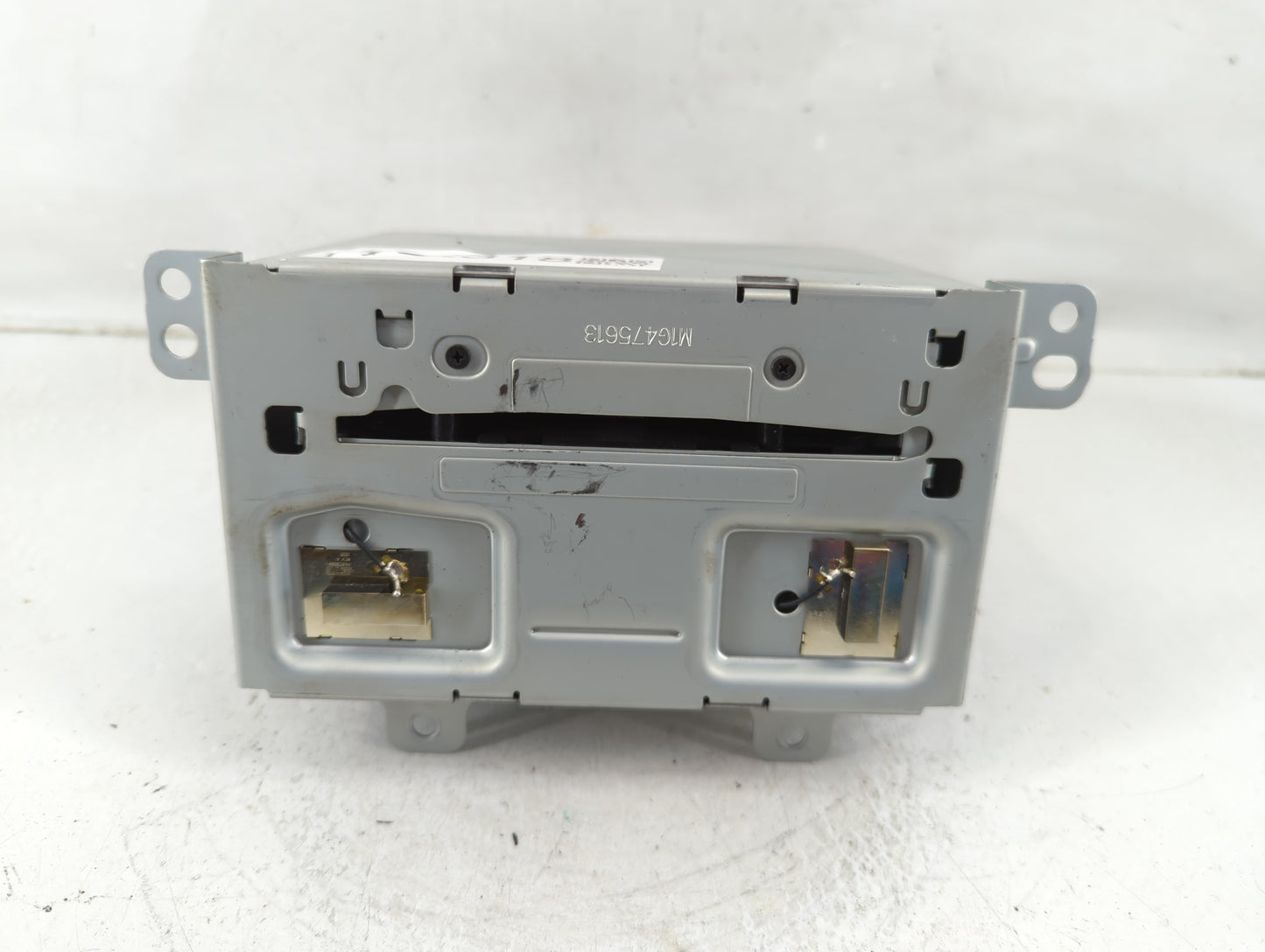 2013-2014 Buick Encore Radio AM FM Cd Player Receiver Replacement P/N:95351307 Fits Fits 2013 2014 OEM Used Auto Parts - Oem