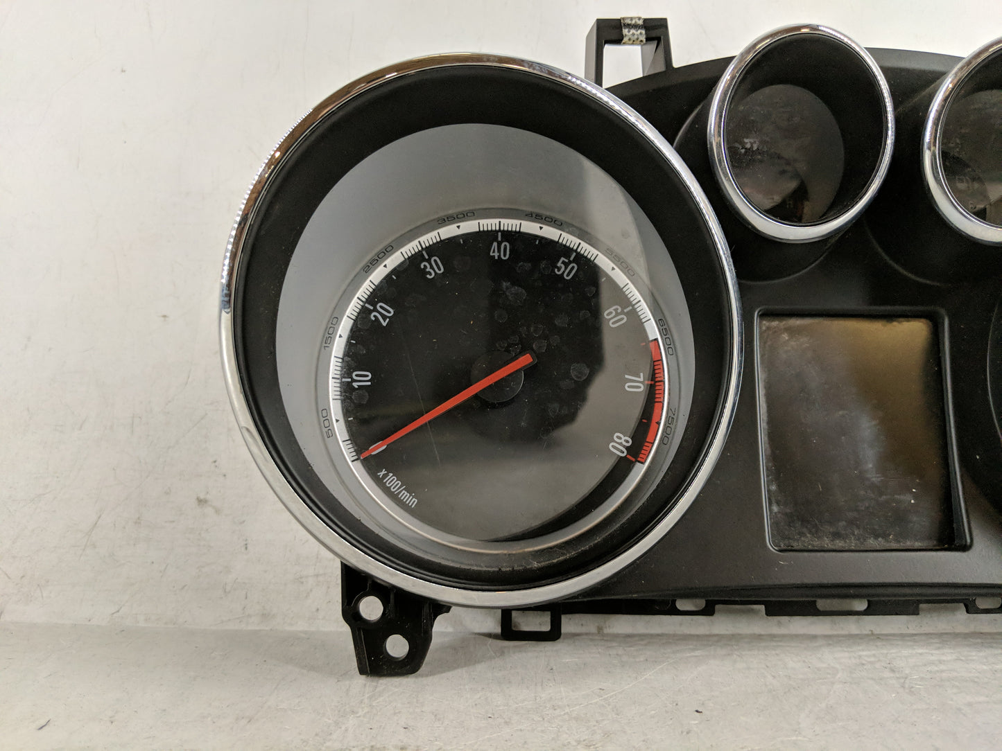 2013 Buick Encore Instrument Cluster Speedometer Gauges P/N:95323180 Fits OEM Used Auto Parts - Oemusedautoparts1.com