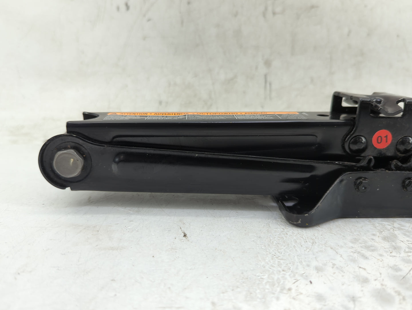 2013 Buick Encore Spare Scissor Car Jack - Oemusedautoparts1.com