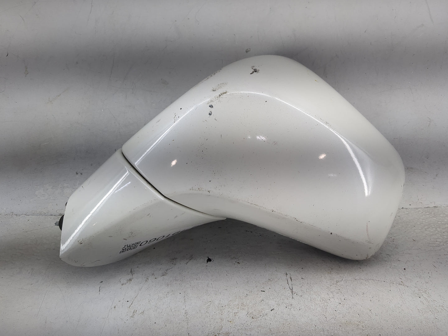 2013 Buick Encore Driver Side View Mirror - Left Door Mirror OEM Used - Oemusedautoparts1.com