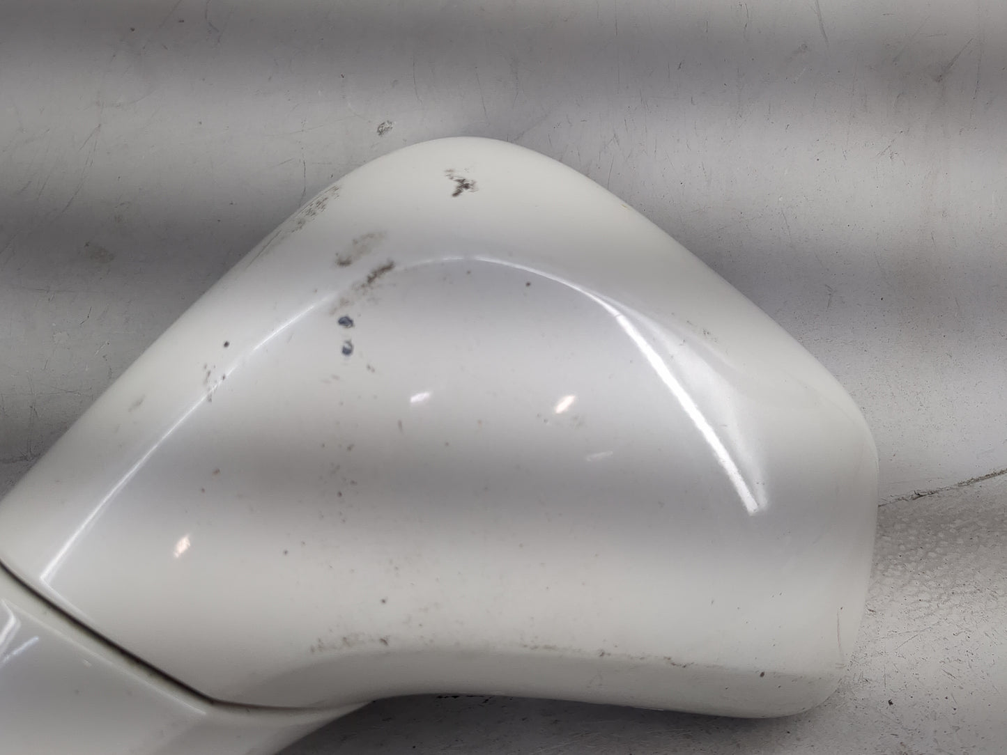 2013 Buick Encore Driver Side View Mirror - Left Door Mirror OEM Used - Oemusedautoparts1.com