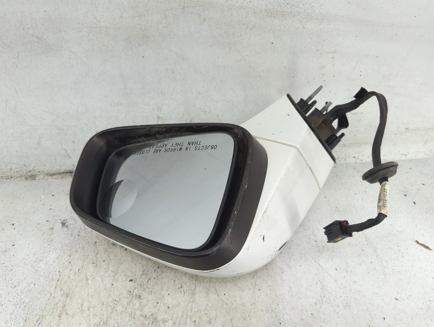 2013 Buick Encore Passenger Side View Mirror - Right Door Mirror OEM Used - Oemusedautoparts1.com