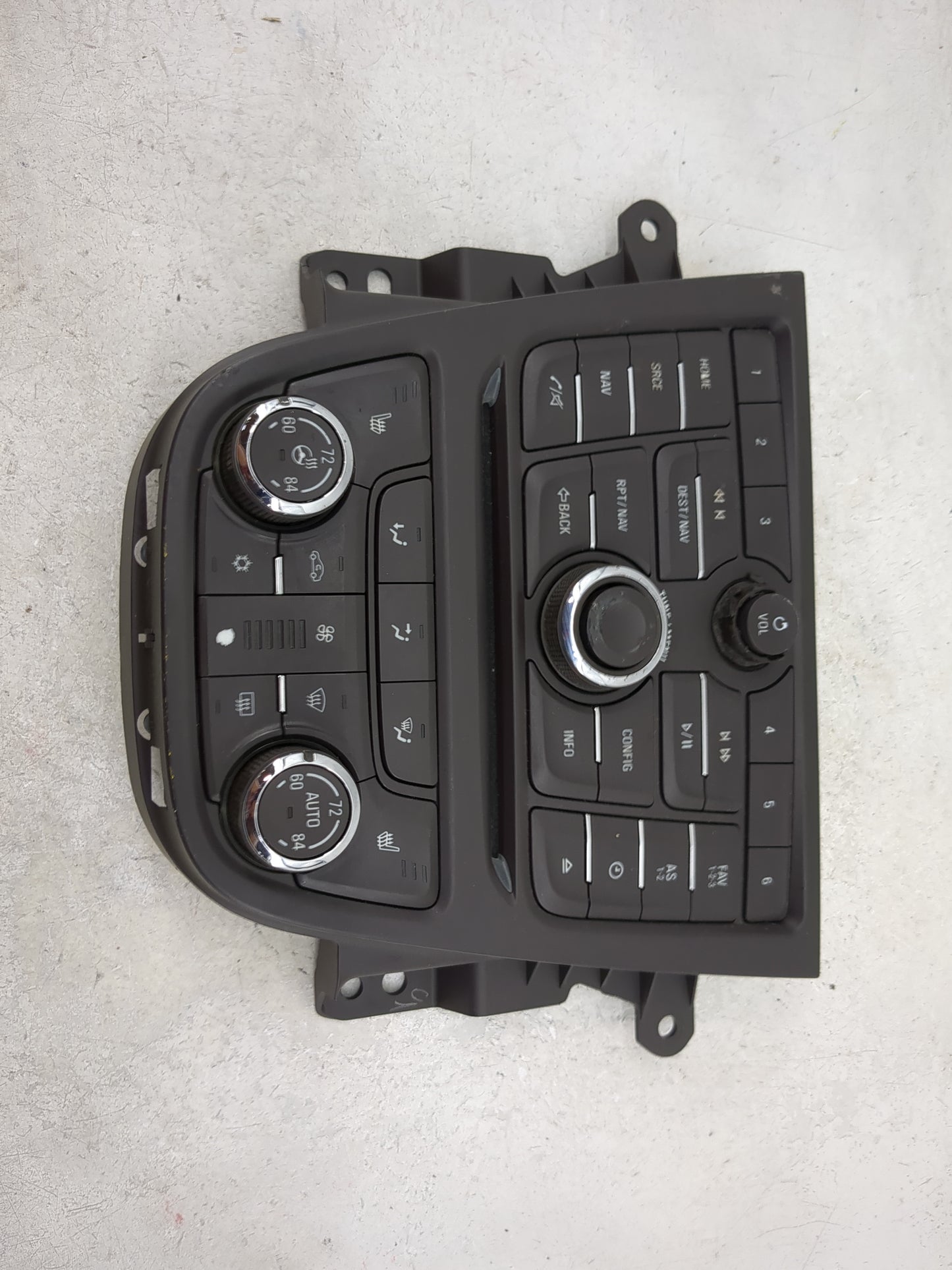 2013-2016 Buick Encore Radio Control Panel 1492585 - Oemusedautoparts1.com