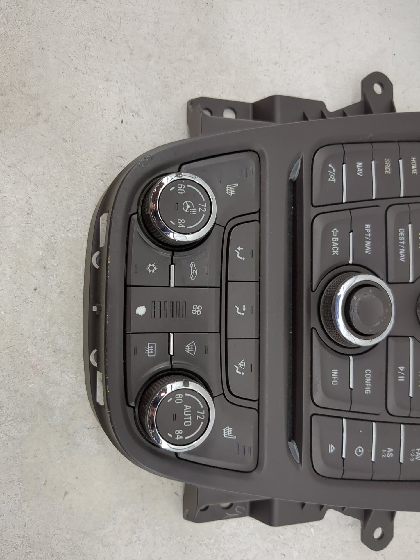 2013-2016 Buick Encore Radio Control Panel 1492585 - Oemusedautoparts1.com
