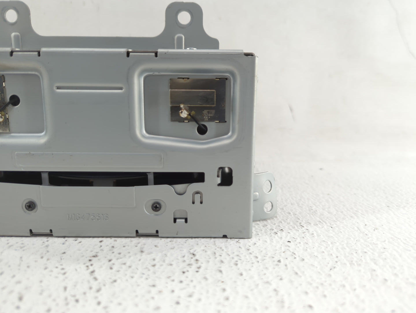 2013-2014 Buick Encore Am Fm Cd Player Radio Receiver - Oemusedautoparts1.com