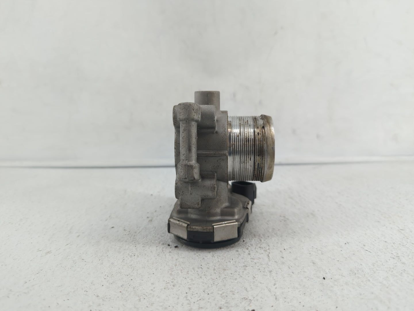 2013-2019 Buick Encore Throttle Body P/N:55581662 12644239AA, 55565489 Fits Fits 2011 2012 2013 2014 2015 2016 2017 2018 201