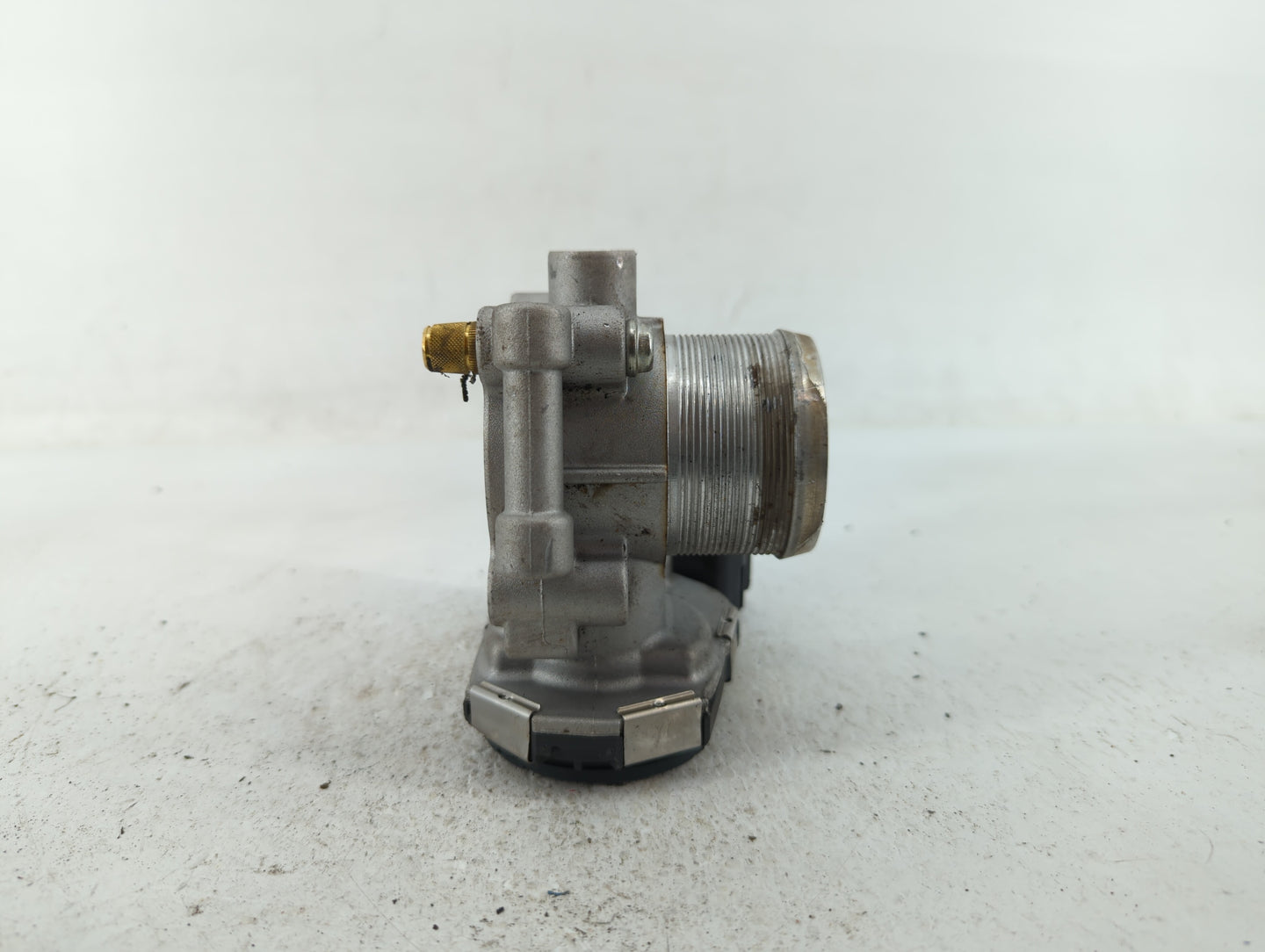 2013-2021 Buick Encore Throttle Body P/N:55581662 55565489 Fits Fits 2011 2012 2013 2014 2015 2016 2017 2018 2019 2020 2021 