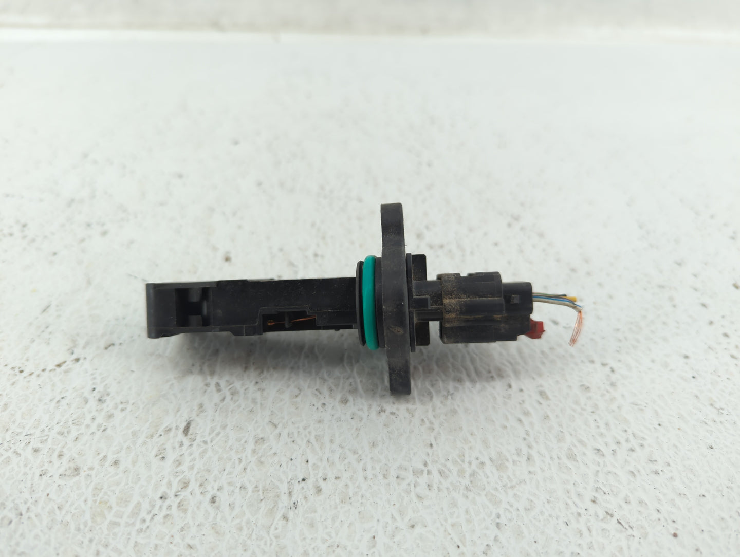 2013 Buick Encore Air Cleaner Intake-duct Hose Tube - Oemusedautoparts1.com